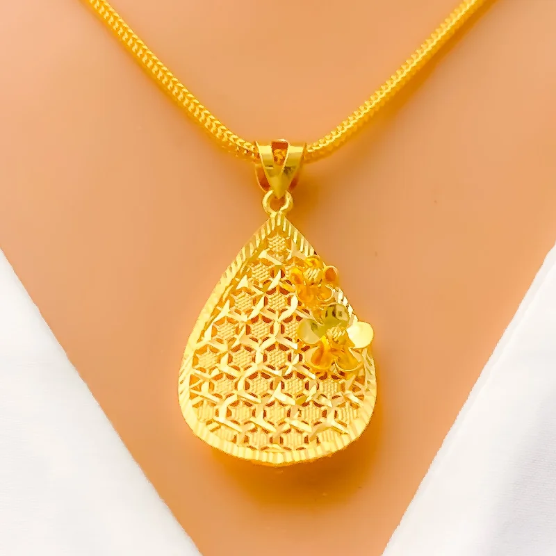 Delightful Floral Drop 22K Gold Pendant Set