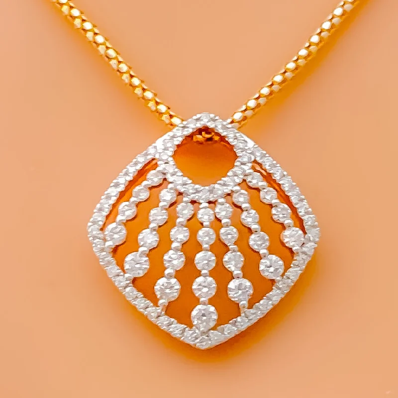 Graceful Striped Diamond + 18k Gold Pendant Set