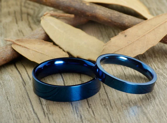 personalized couples ring engraved His & Hers Mens Womens Matching Blue Titanium Wedding Bands Rings Set 6mm/4mm Wide Any Sizes Free Engraving Anniversary Rings Set